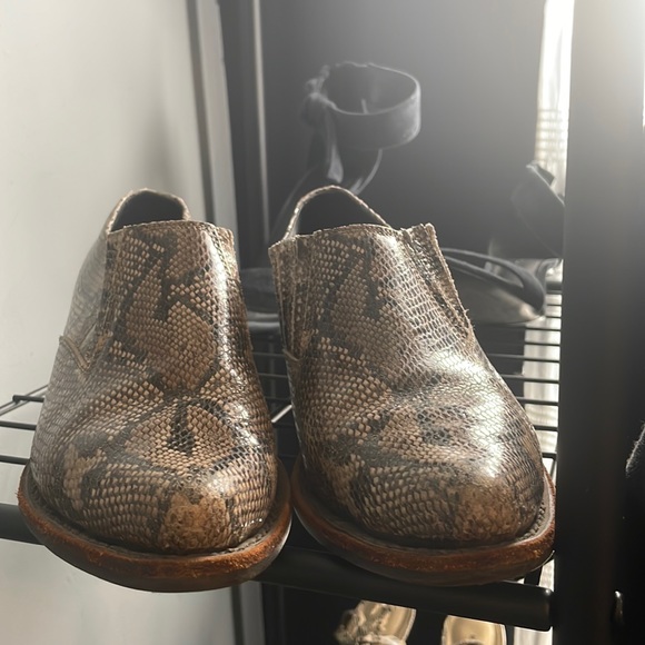 Jeffrey Campbell snake boots - Picture 1 of 7